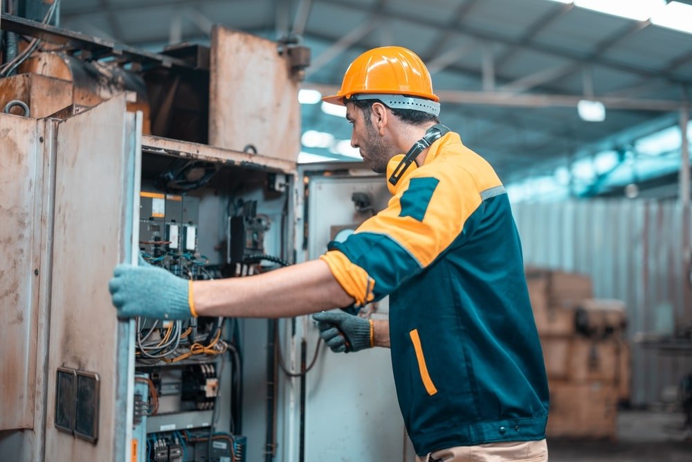 Electrical,Technician,Tests,Wiring,,Polarity,,Grounding,,Voltages,And,Performs,Electrical